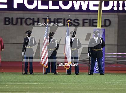 Thumbnail 2 in Cypress Woods @ Klein Cain (UIL 6A Bi-District Playoff) photogallery.