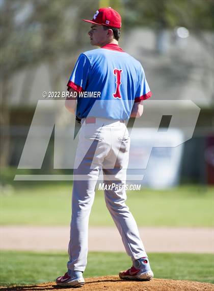 Thumbnail 2 in Archbishop Rummel @ E.D. White photogallery.