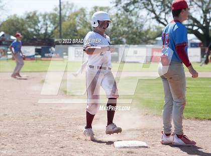 Thumbnail 2 in Archbishop Rummel @ E.D. White photogallery.