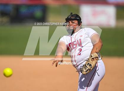 Thumbnail 3 in Los Alamitos vs. Torrance photogallery.