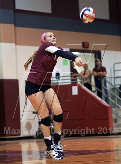 Thumbnail 1 in Floresville @ Uvalde photogallery.