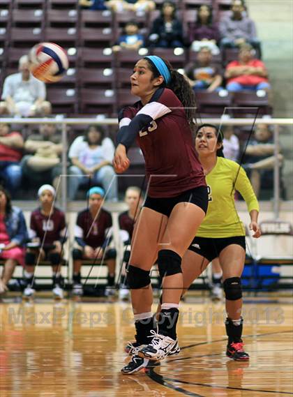 Thumbnail 1 in Floresville @ Uvalde photogallery.