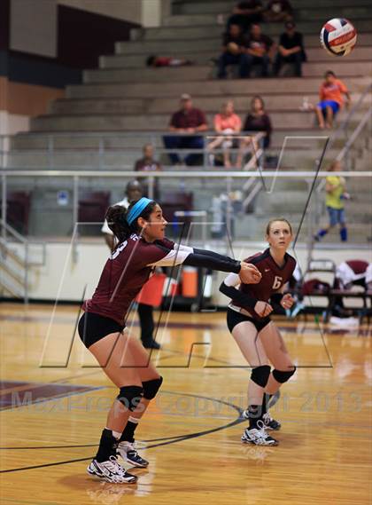Thumbnail 1 in Floresville @ Uvalde photogallery.