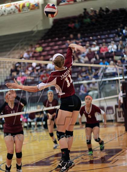 Thumbnail 1 in Floresville @ Uvalde photogallery.