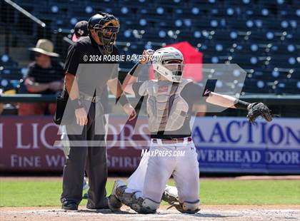 Thumbnail 2 in Lovejoy vs. Magnolia West (UIL 5A Baseball Semifinal) photogallery.