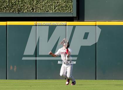 Thumbnail 1 in Lovejoy vs. Magnolia West (UIL 5A Baseball Semifinal) photogallery.