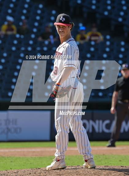 Thumbnail 2 in Lovejoy vs. Magnolia West (UIL 5A Baseball Semifinal) photogallery.