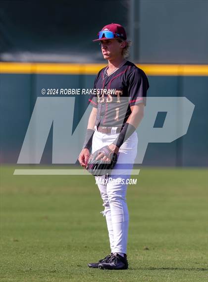 Thumbnail 2 in Lovejoy vs. Magnolia West (UIL 5A Baseball Semifinal) photogallery.