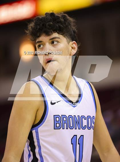 Thumbnail 1 in Bullard vs. Clovis North photogallery.