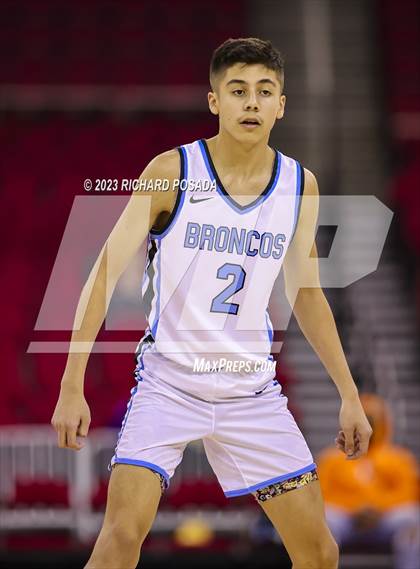 Thumbnail 3 in Bullard vs. Clovis North photogallery.