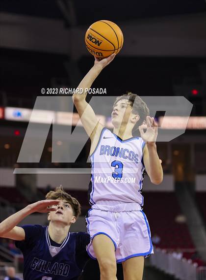Thumbnail 1 in Bullard vs. Clovis North photogallery.