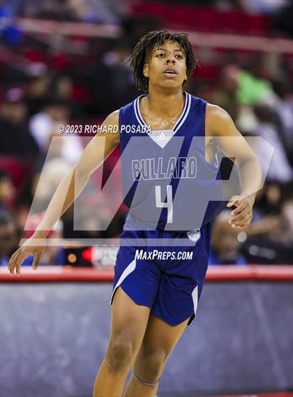 Thumbnail 2 in Bullard vs. Clovis North photogallery.
