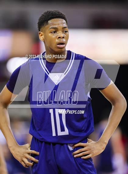Thumbnail 1 in Bullard vs. Clovis North photogallery.