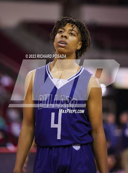 Thumbnail 3 in Bullard vs. Clovis North photogallery.