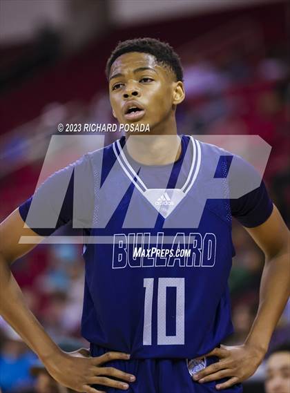 Thumbnail 1 in Bullard vs. Clovis North photogallery.