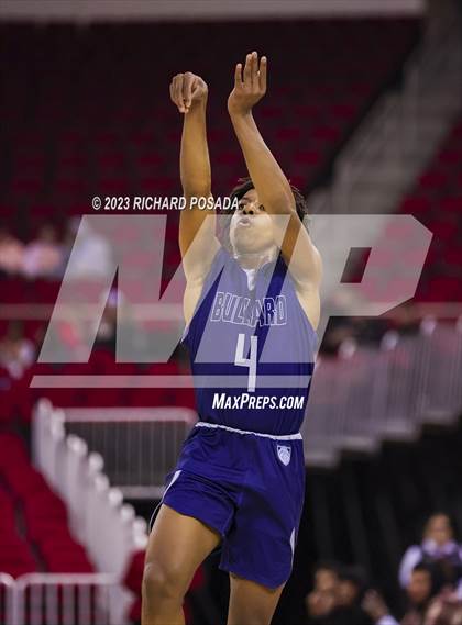 Thumbnail 2 in Bullard vs. Clovis North photogallery.