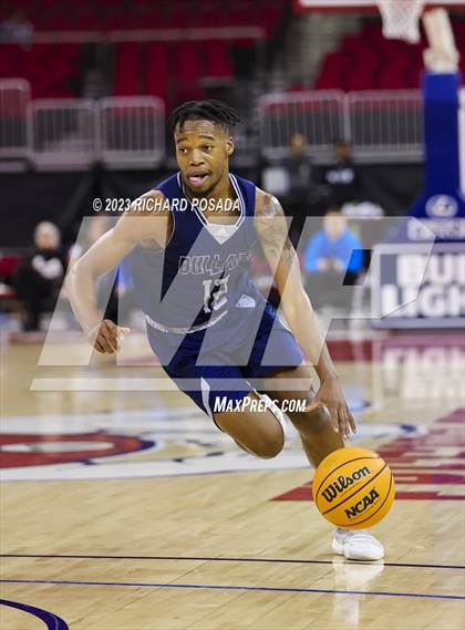 Thumbnail 3 in Bullard vs. Clovis North photogallery.