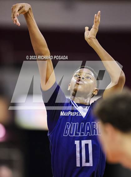 Thumbnail 3 in Bullard vs. Clovis North photogallery.