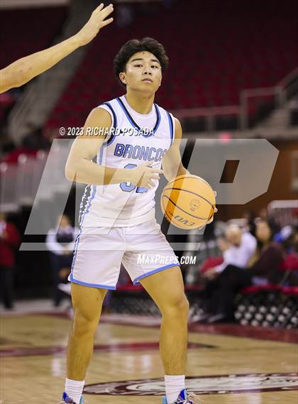 Thumbnail 3 in Bullard vs. Clovis North photogallery.