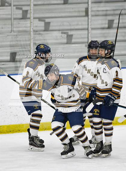 Thumbnail 3 in Spencerport vs. Irondequoit photogallery.