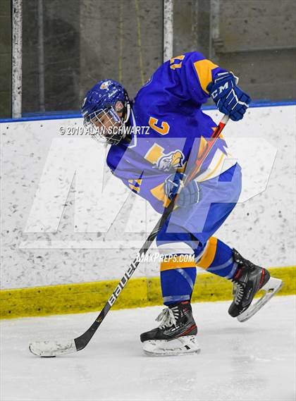 Thumbnail 1 in Spencerport vs. Irondequoit photogallery.