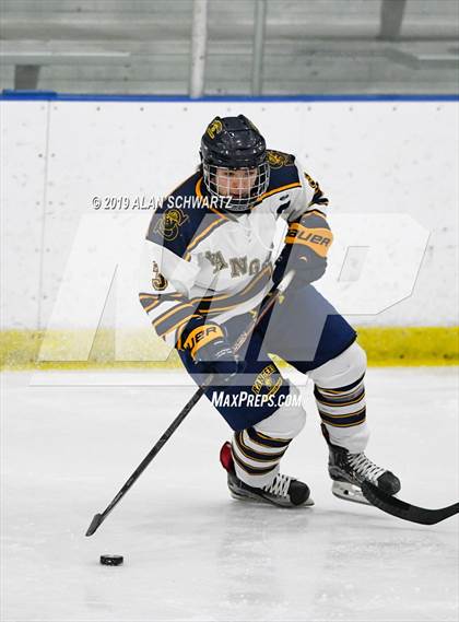 Thumbnail 3 in Spencerport vs. Irondequoit photogallery.