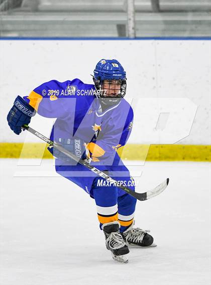 Thumbnail 1 in Spencerport vs. Irondequoit photogallery.