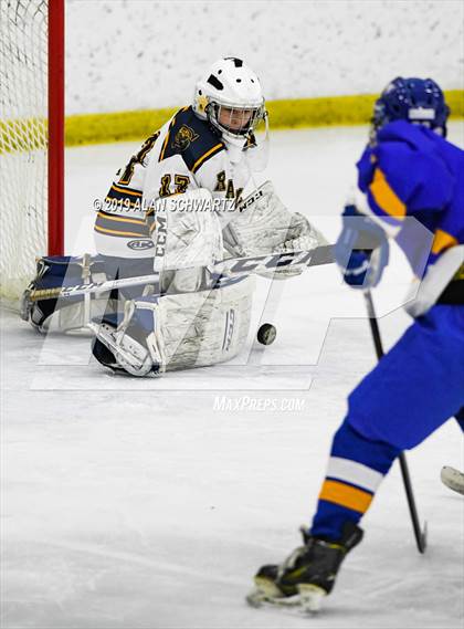 Thumbnail 3 in Spencerport vs. Irondequoit photogallery.