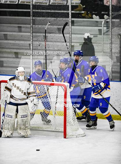 Thumbnail 3 in Spencerport vs. Irondequoit photogallery.