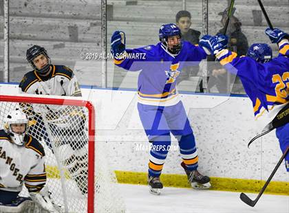Thumbnail 2 in Spencerport vs. Irondequoit photogallery.