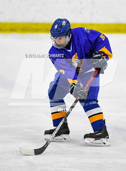 Thumbnail 2 in Spencerport vs. Irondequoit photogallery.