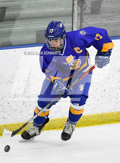 Thumbnail 1 in Spencerport vs. Irondequoit photogallery.