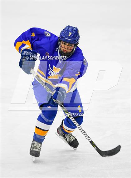 Thumbnail 2 in Spencerport vs. Irondequoit photogallery.