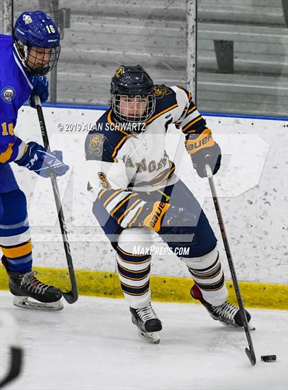 Thumbnail 3 in Spencerport vs. Irondequoit photogallery.