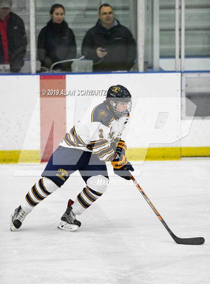 Thumbnail 2 in Spencerport vs. Irondequoit photogallery.
