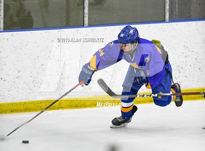 Thumbnail 3 in Spencerport vs. Irondequoit photogallery.