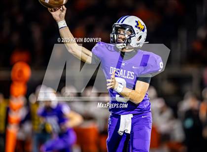 Thumbnail 1 in Washington @ St. Francis DeSales (OHSAA Div II Region 7 Semifinal) photogallery.