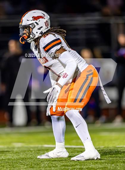 Thumbnail 2 in Washington @ St. Francis DeSales (OHSAA Div II Region 7 Semifinal) photogallery.