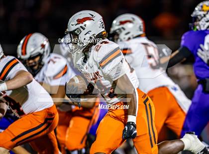 Thumbnail 3 in Washington @ St. Francis DeSales (OHSAA Div II Region 7 Semifinal) photogallery.