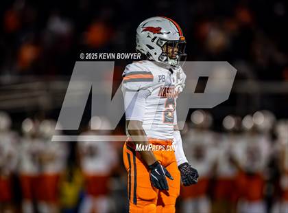 Thumbnail 1 in Washington @ St. Francis DeSales (OHSAA Div II Region 7 Semifinal) photogallery.