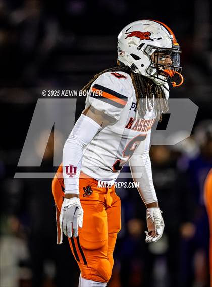 Thumbnail 1 in Washington @ St. Francis DeSales (OHSAA Div II Region 7 Semifinal) photogallery.