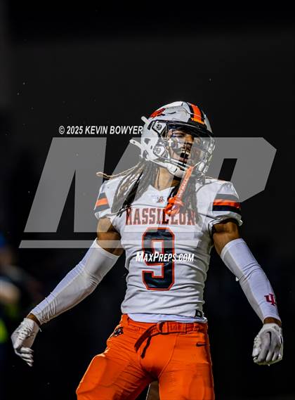 Thumbnail 1 in Washington @ St. Francis DeSales (OHSAA Div II Region 7 Semifinal) photogallery.