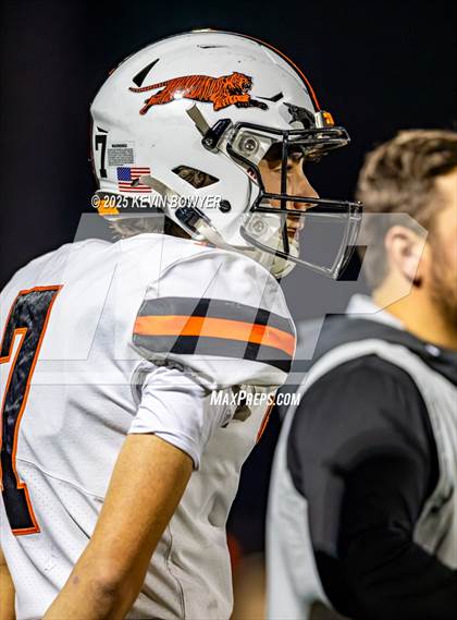 Thumbnail 1 in Washington @ St. Francis DeSales (OHSAA Div II Region 7 Semifinal) photogallery.