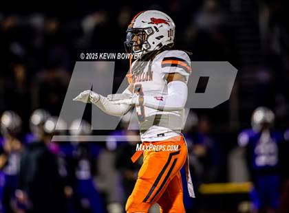 Thumbnail 3 in Washington @ St. Francis DeSales (OHSAA Div II Region 7 Semifinal) photogallery.