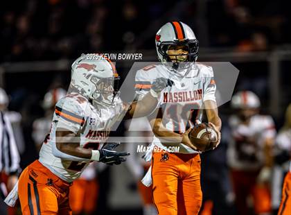 Thumbnail 2 in Washington @ St. Francis DeSales (OHSAA Div II Region 7 Semifinal) photogallery.