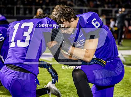 Thumbnail 3 in Washington @ St. Francis DeSales (OHSAA Div II Region 7 Semifinal) photogallery.