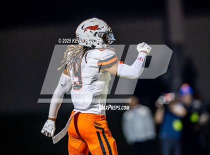 Thumbnail 2 in Washington @ St. Francis DeSales (OHSAA Div II Region 7 Semifinal) photogallery.