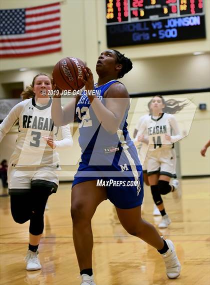 Thumbnail 2 in Reagan [Ronald] vs MacArthur [Douglas] photogallery.
