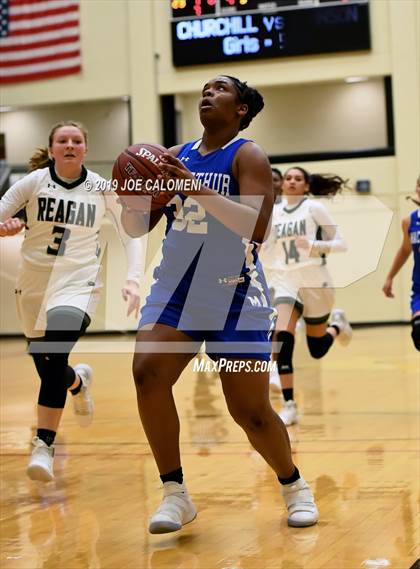Thumbnail 1 in Reagan [Ronald] vs MacArthur [Douglas] photogallery.