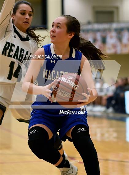Thumbnail 2 in Reagan [Ronald] vs MacArthur [Douglas] photogallery.